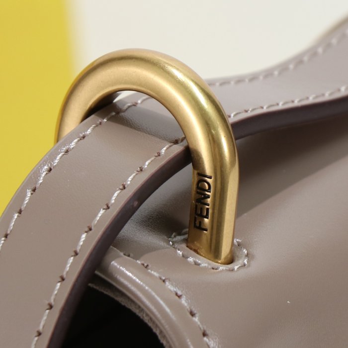 Сумка женская Fendi C'mon 25 см фото 6