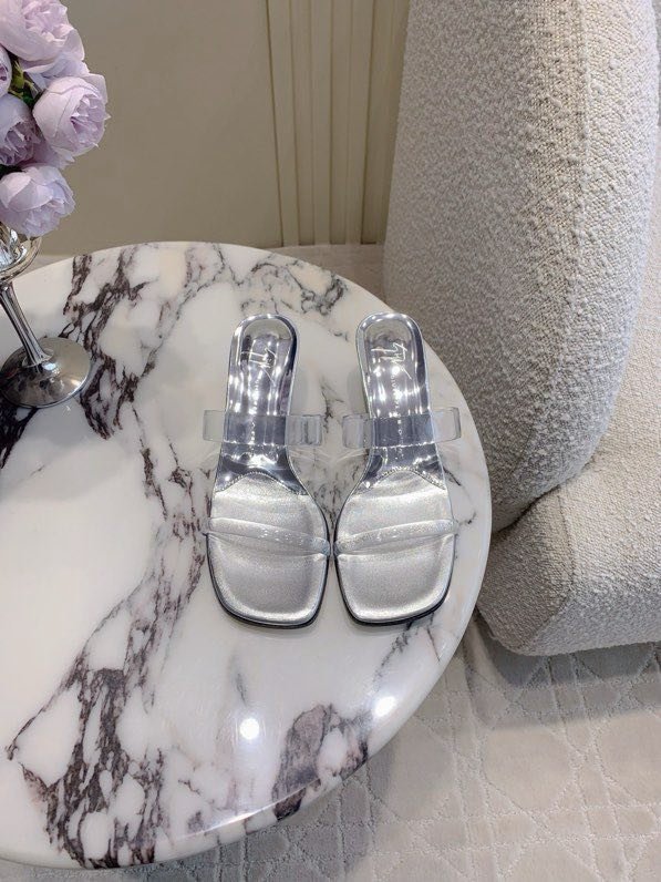 Босоніжки фото 5