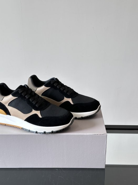 Кросівки чоловічі фото 8