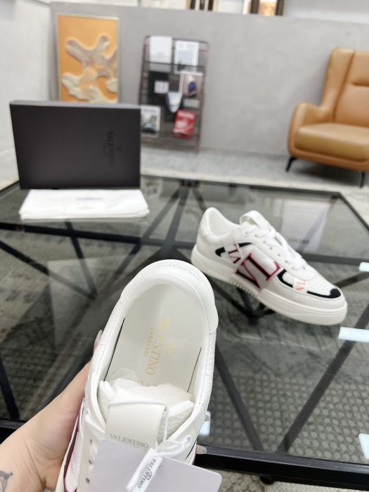 Кроссовки фото 7