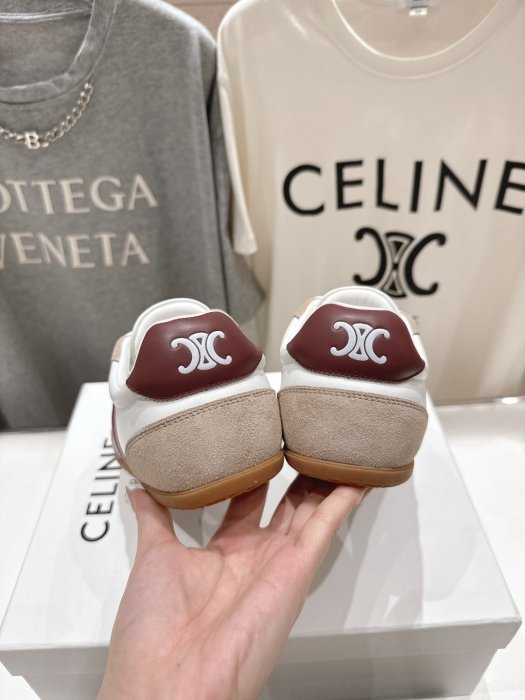 Кроссовки фото 8