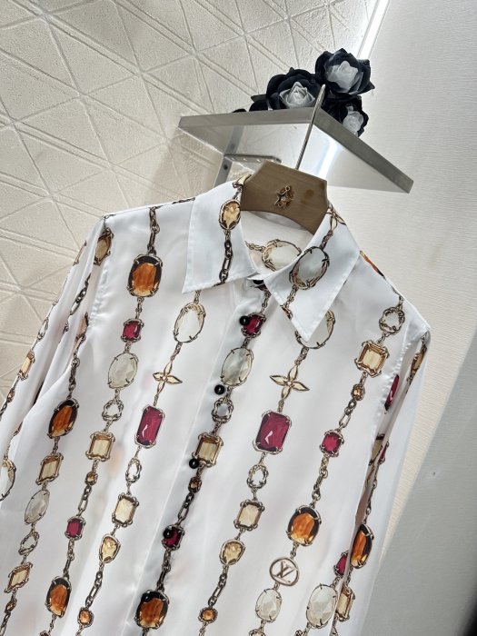 Shirt women's фото 3