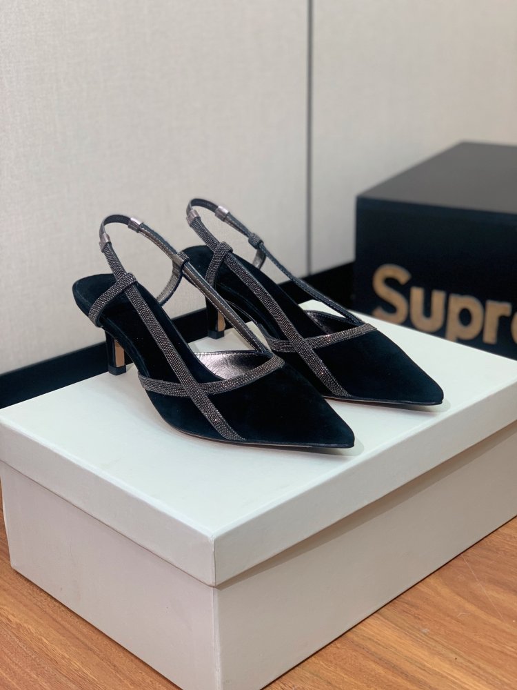 Босоножки фото 2