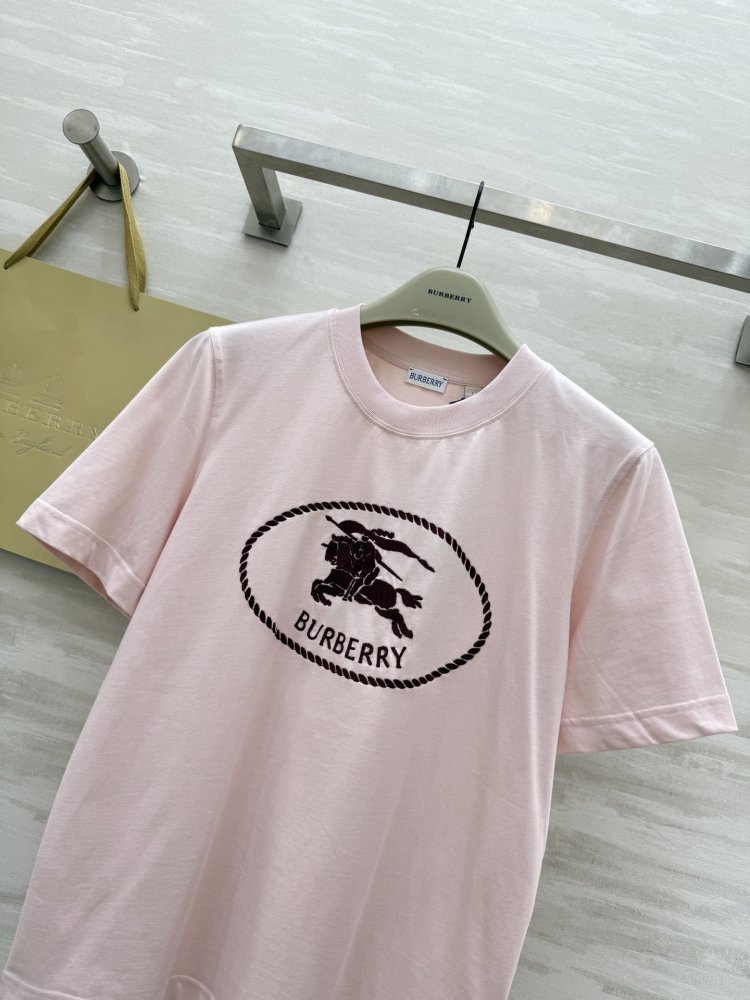 Футболка жіноча фото 5