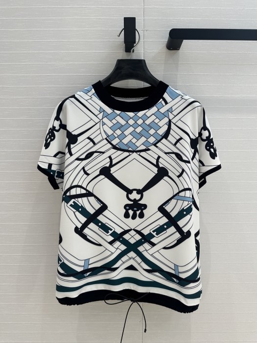 Футболка женская