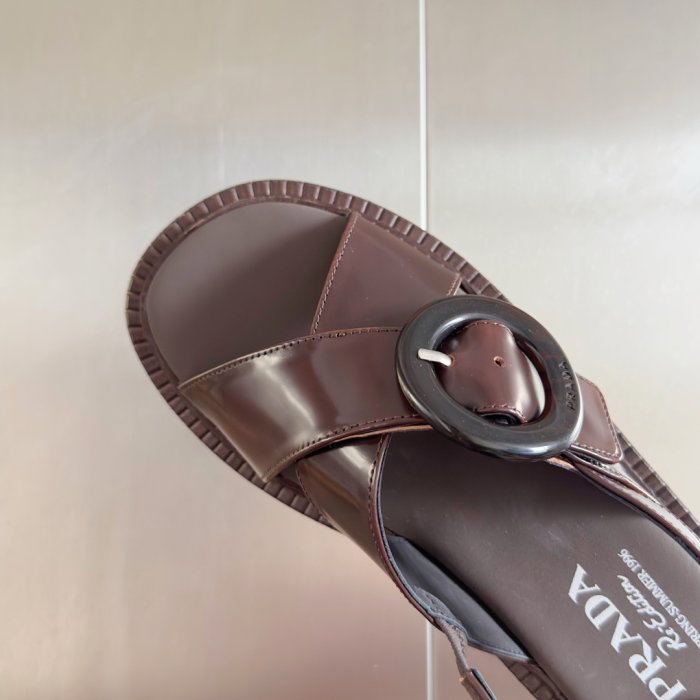 Сандалии женские фото 8