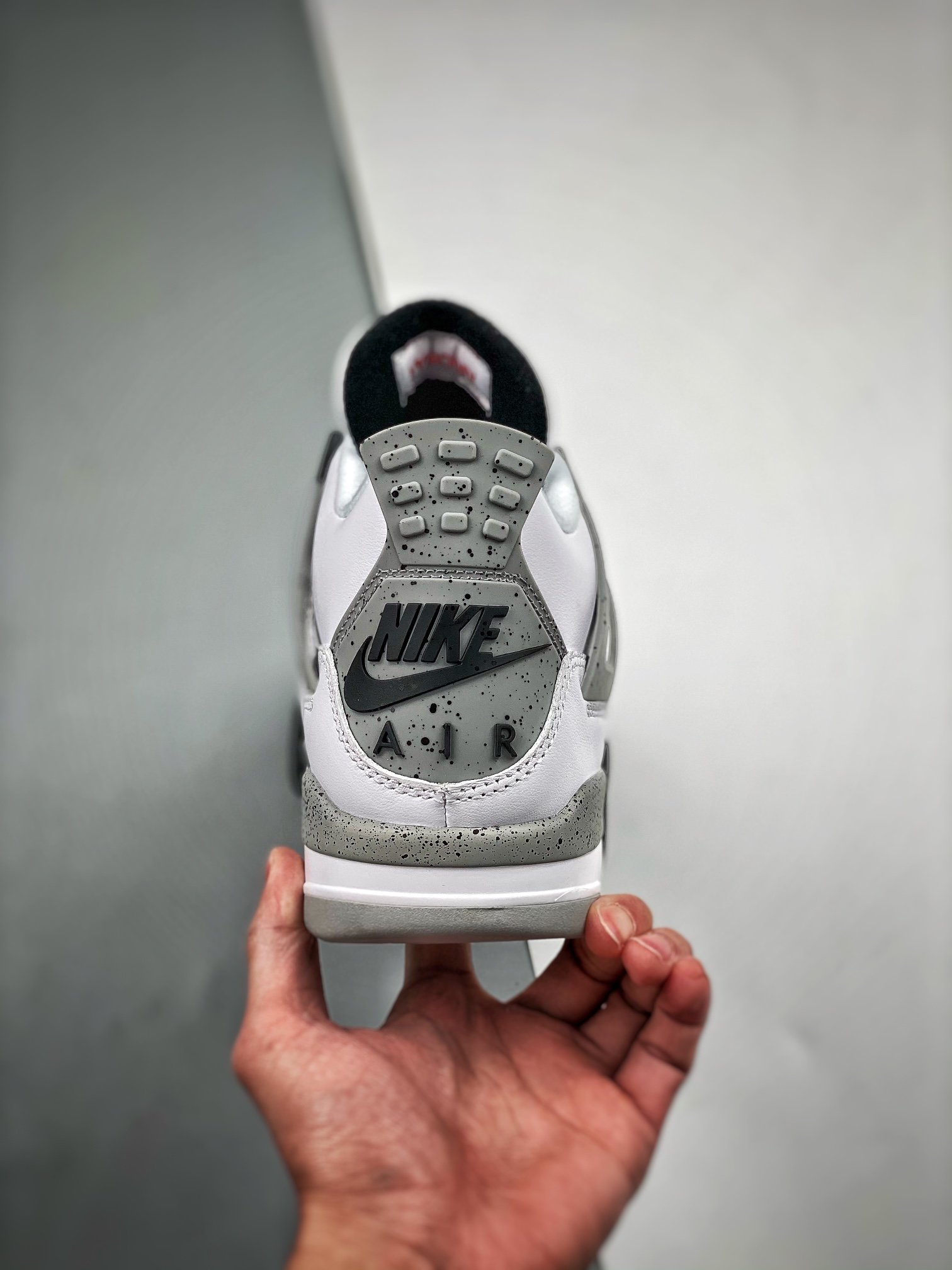 Кросівки Air Jordan 4 Retro White Cement фото 8