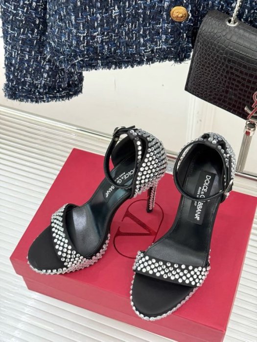 Босоноэки on high heel фото 4