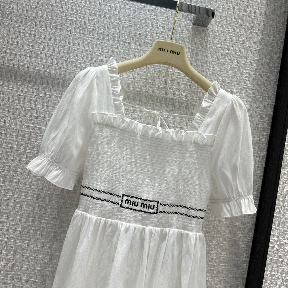 Платье белое фото 2