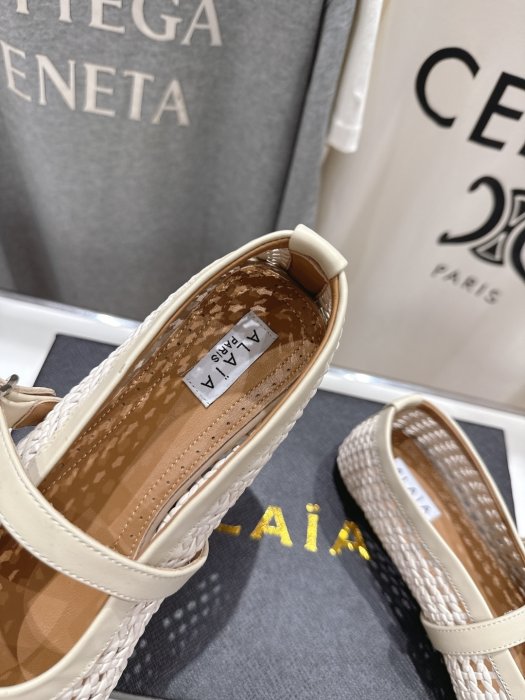 Взуття фото 6