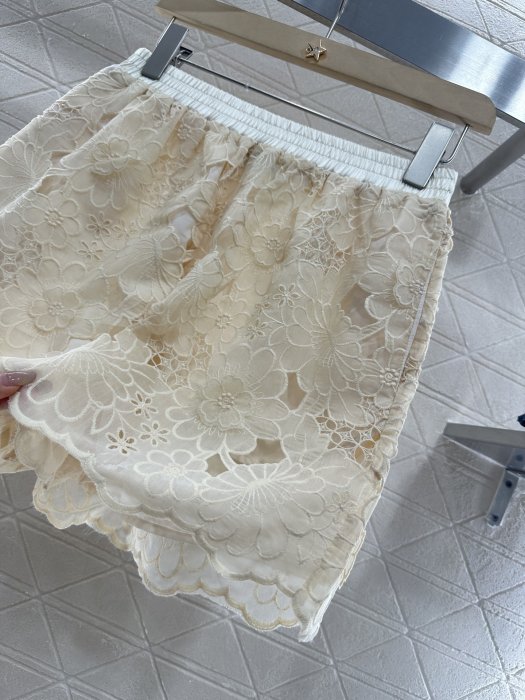 Шорти жіночі фото 7