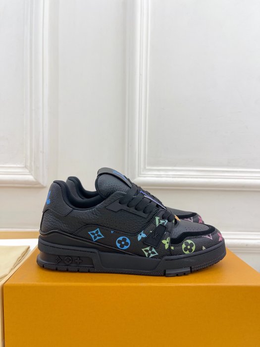 Sneakers фото 2