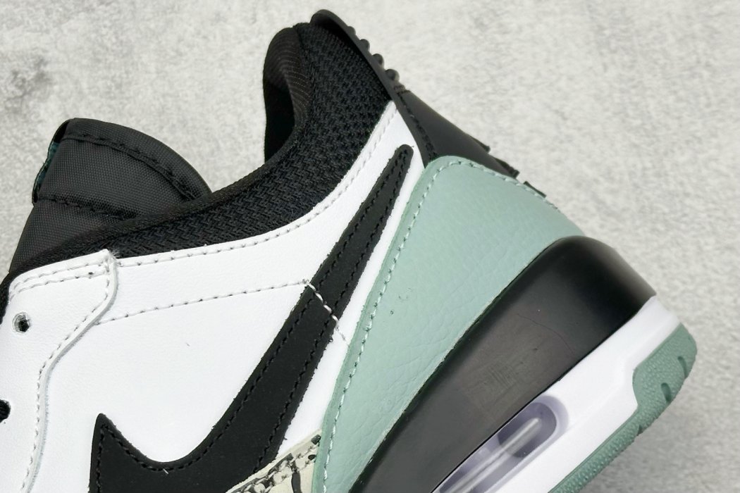 Кроссовки Air Jordan Legacy 312 Low фото 9