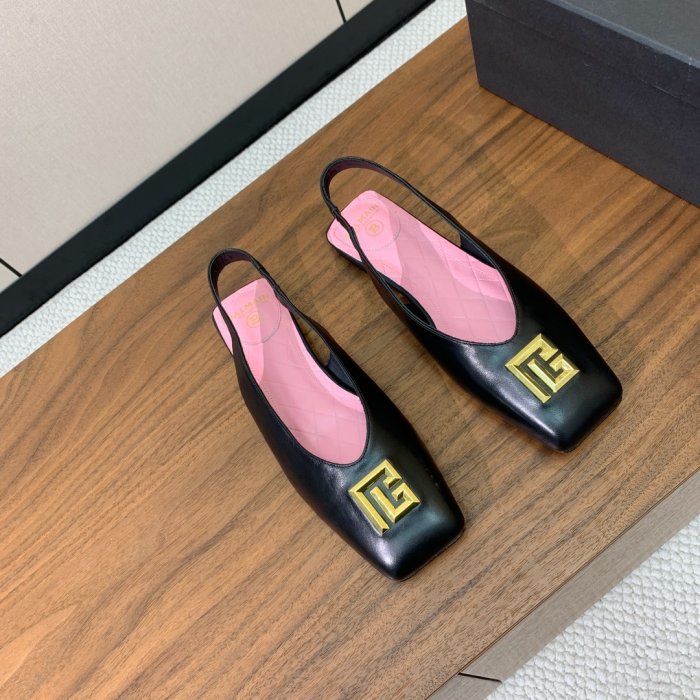 Босоножки фото 4