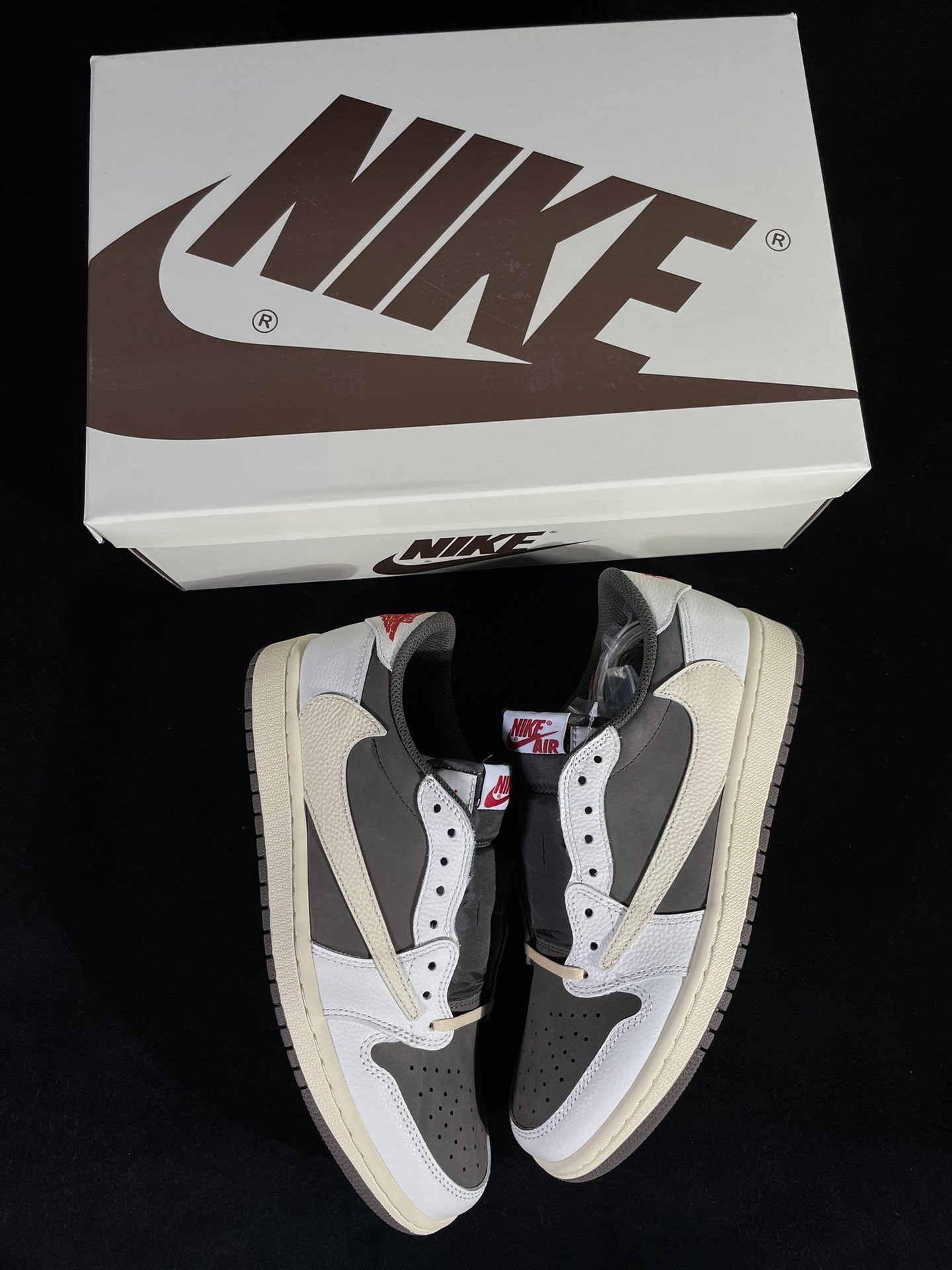 Кросівки Air Jordan 1 Retro Low OG SP Travis Scott Reverse Mocha DM7866-162 фото 2