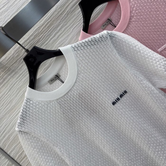 Футболка женская фото 3