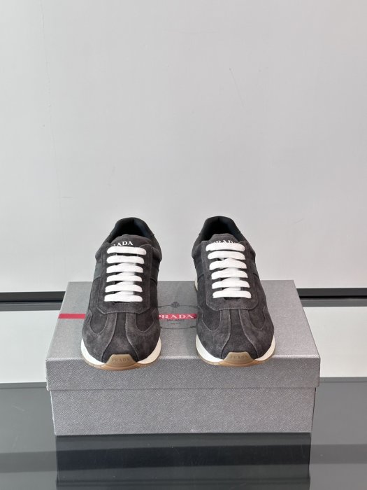 Кроссовки мужские фото 2