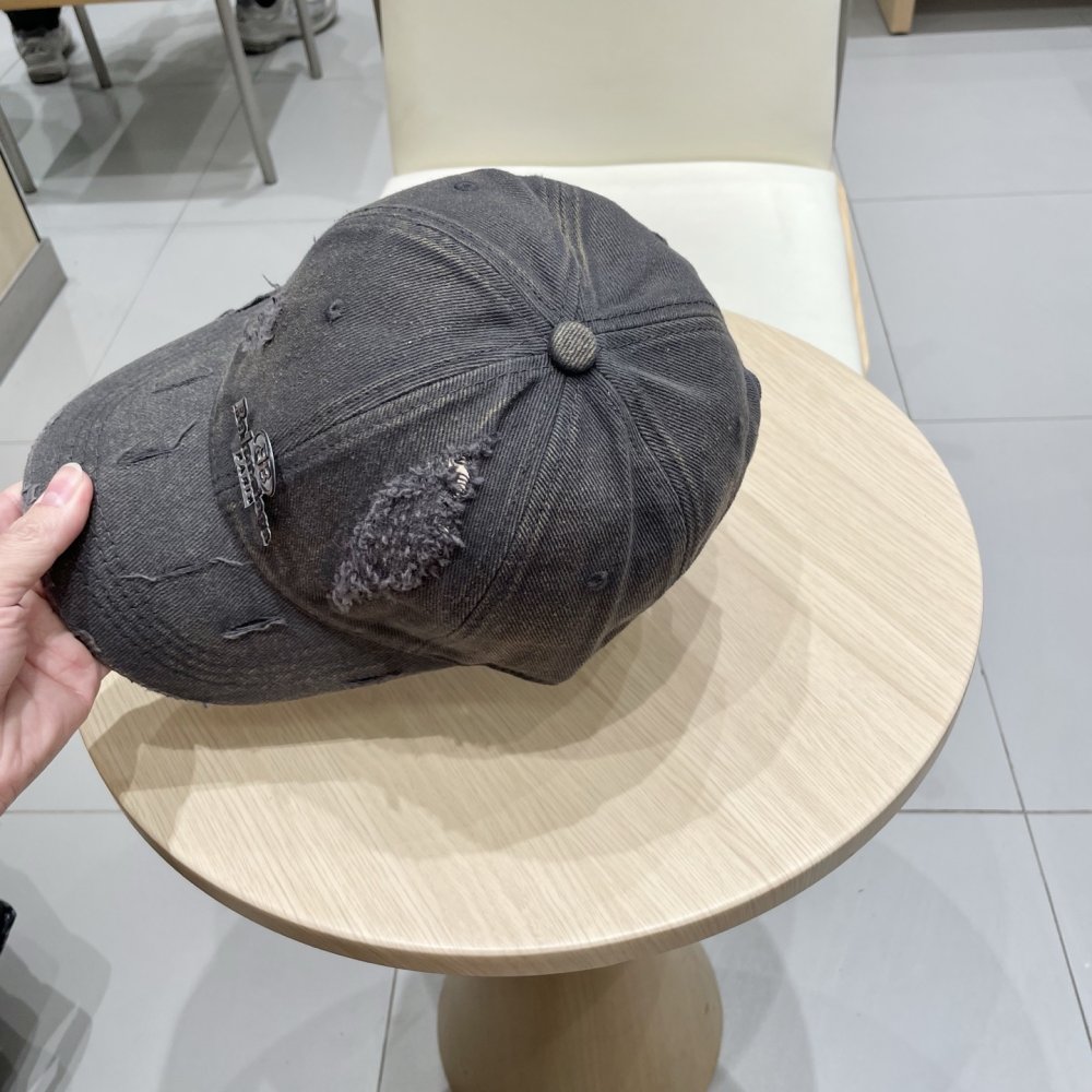 Кепка фото 6