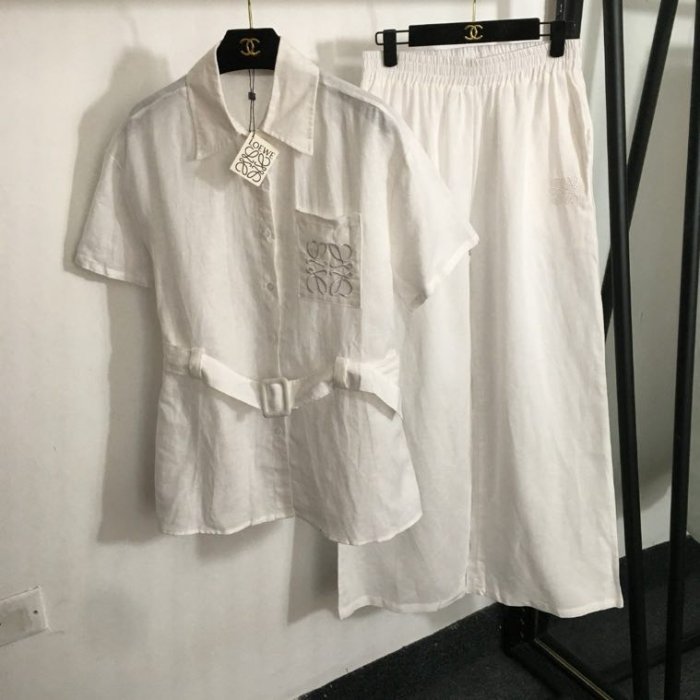 Костюм женский