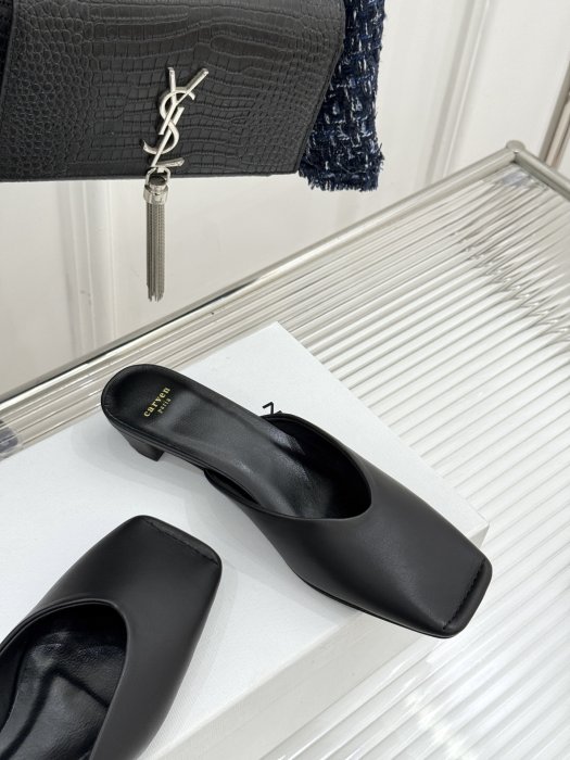 Туфлі жіночі фото 5