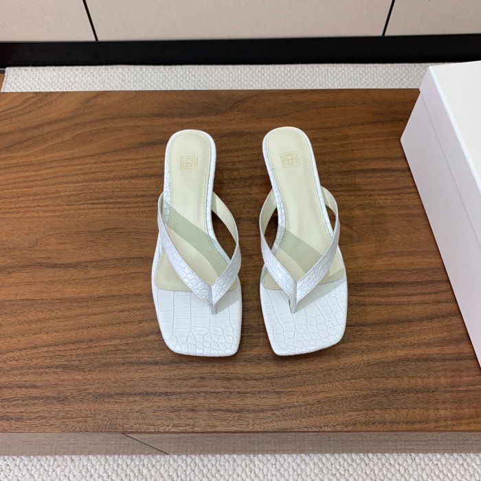 Шльопанці жіночі