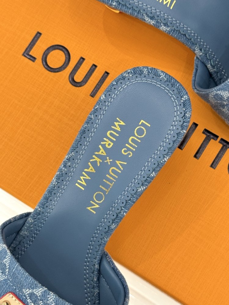 Босоножки фото 8