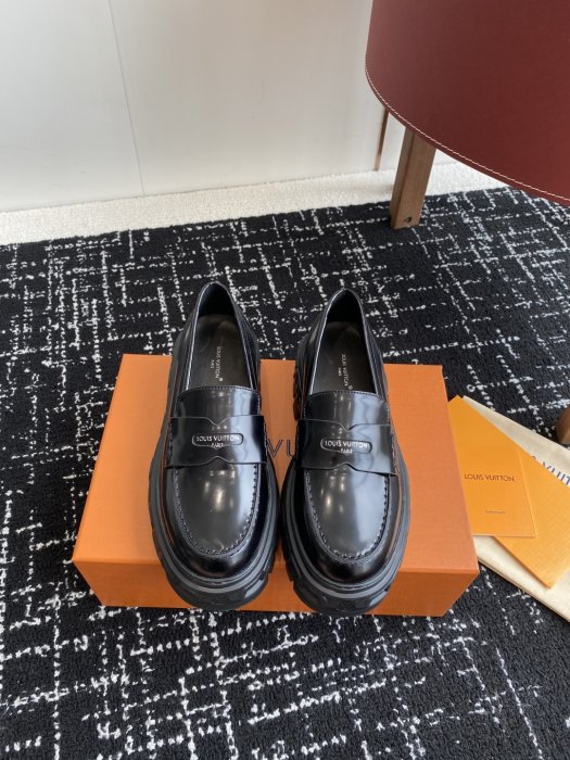 Туфли женские