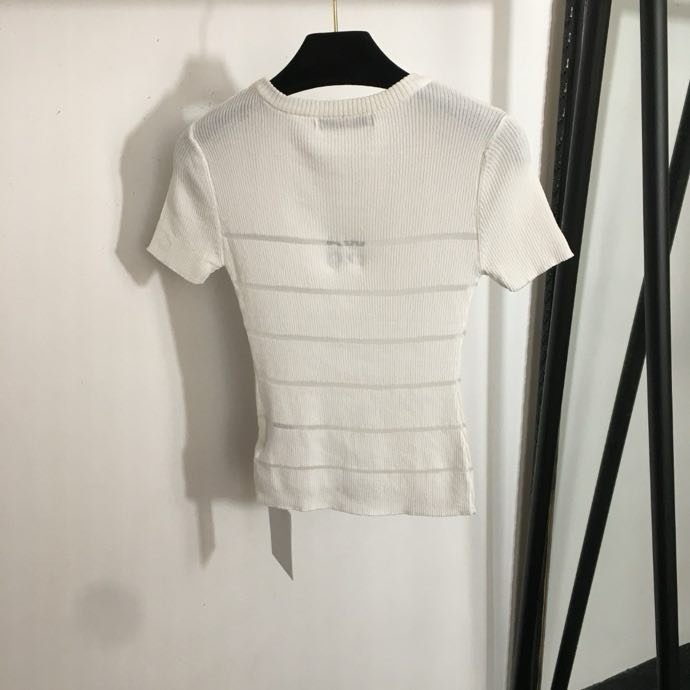 T-shirt women's фото 4