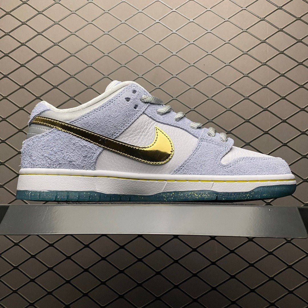 Sneakers SB Dunk Low Pro QS Holiday Special DC9936-100 фото 3