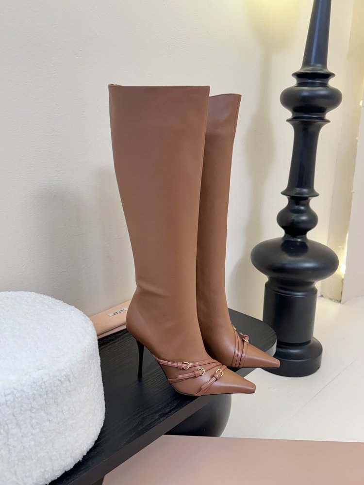 Boots women's фото 2