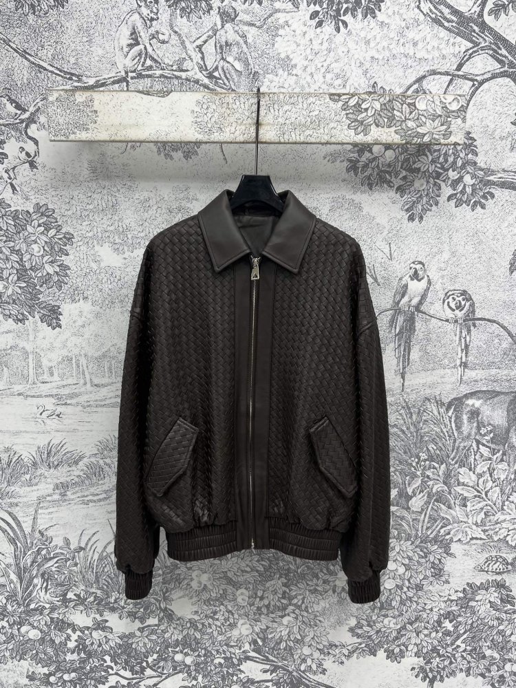 Jacket women's leather