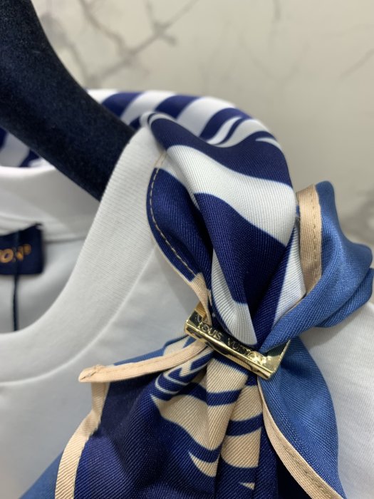 Футболка женская фото 5