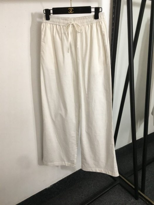 Костюм жіночий фото 2