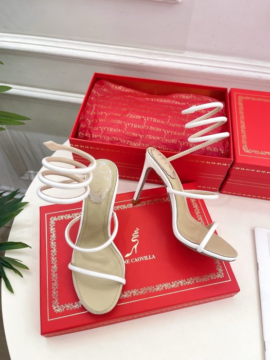 Босоніжки фото 5