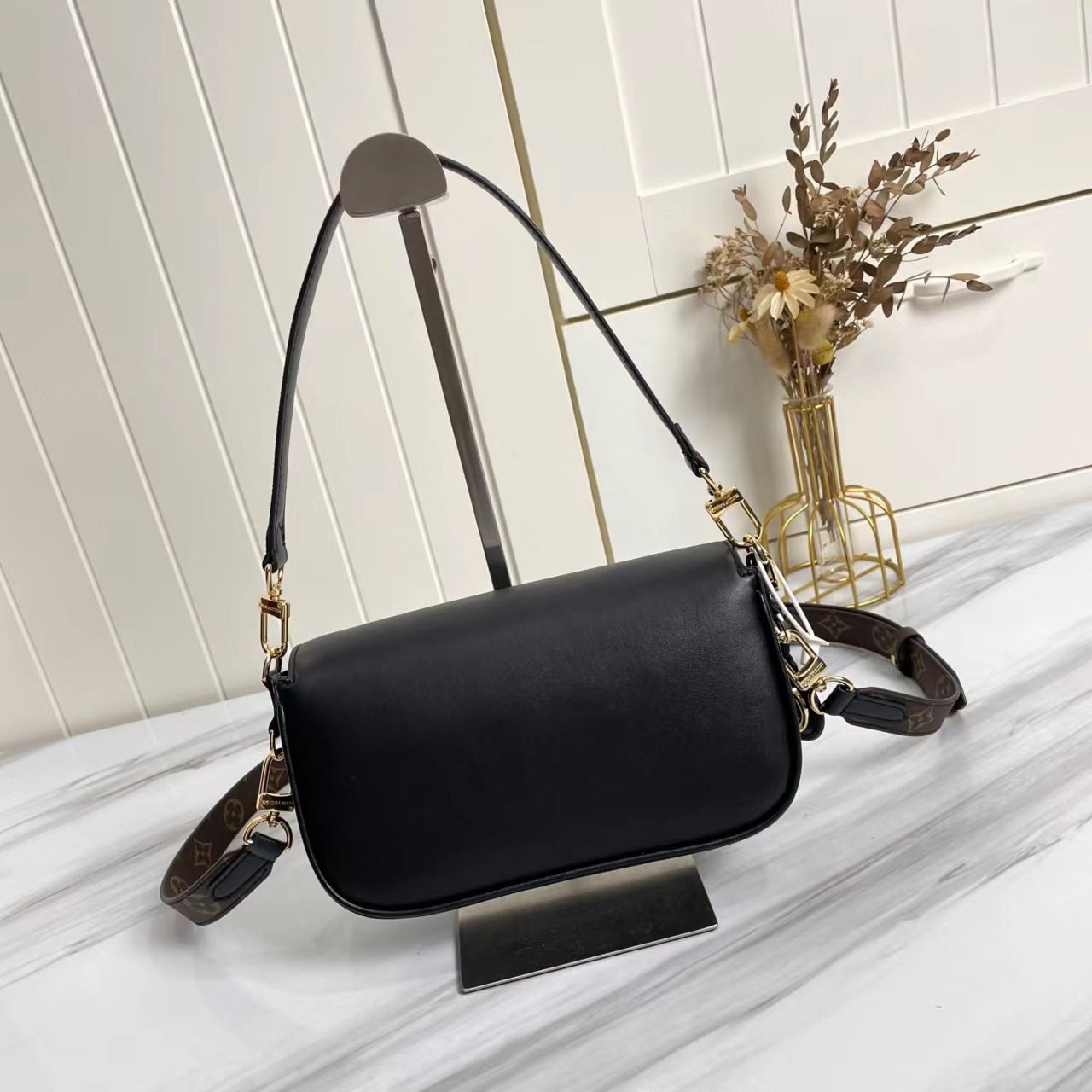 A bag Swing Fashion Leather 24 cm фото 5