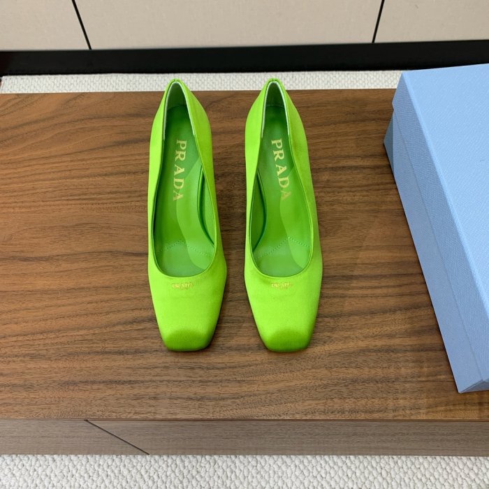 Туфли женские