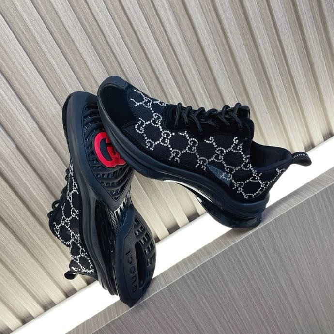 Кроссовки Gucci Run фото 3