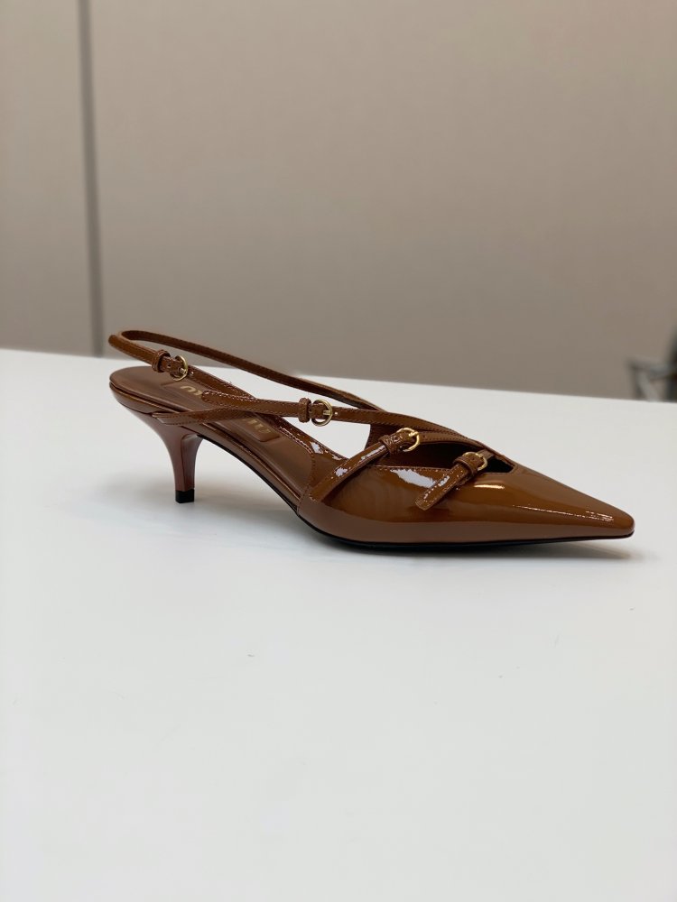 Босоножки фото 4