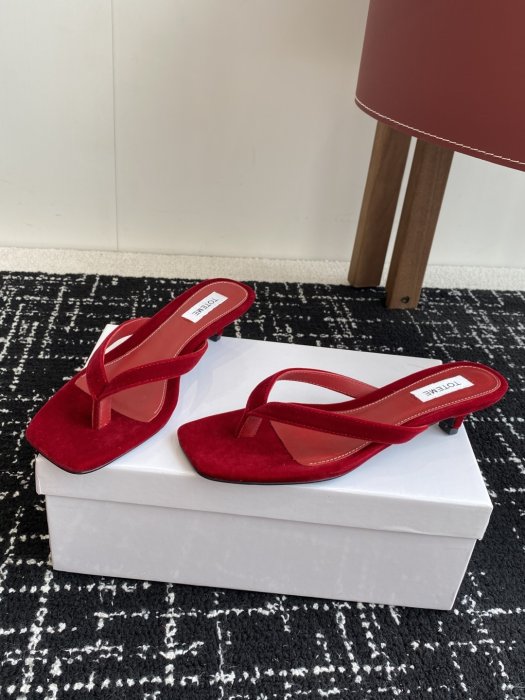 Босоножки фото 3