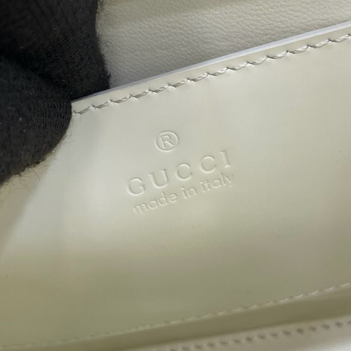 Сумка кожаная Gucci Diana 20 см фото 3