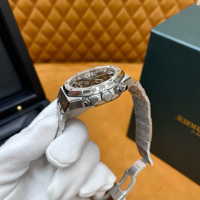 Часы наручные Royal Oak 41 мм 26240СТ.00.1320СТ.07 фото 6