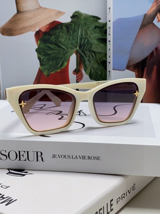 Очки солнцезащитные фото 2