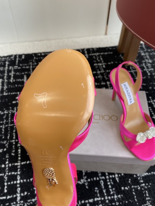 Босоножки фото 9