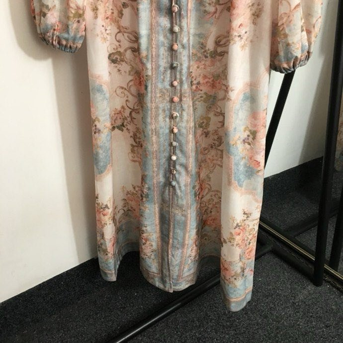 Платье в стиле ретро с цветочным принтом фото 8