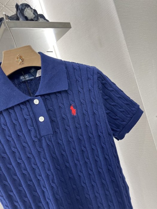 Футболка жіноча фото 5