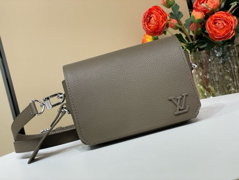 Сумка Messenger M11483 Mocha
