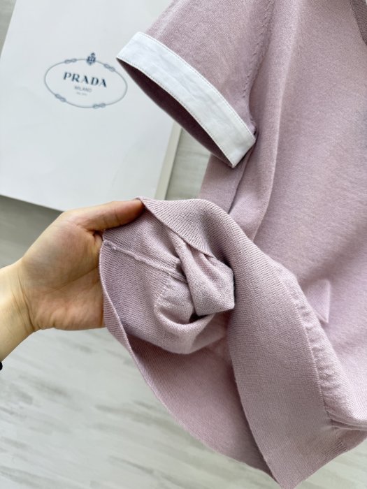 T-shirt women's фото 6