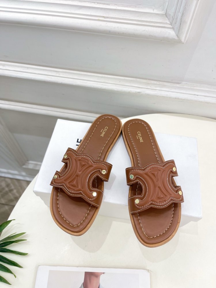 Шльопанці жіночі