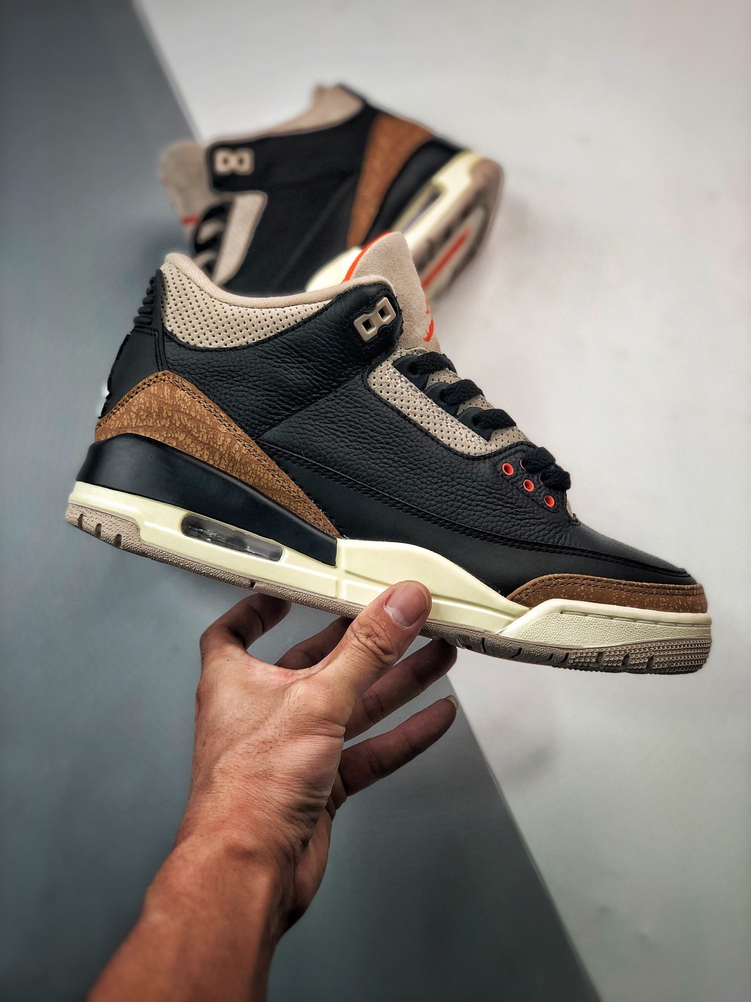 Кроссовки Air Jordan 3 Desert Elephant CT8532-008 фото 4