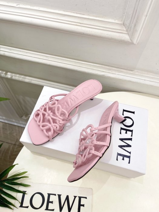 Босоножки фото 3